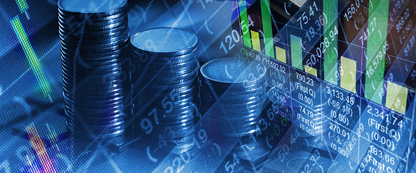A stack of coins sits on a table in front of a stock chart, symbolizing the potential profits of forex trading with the right education.