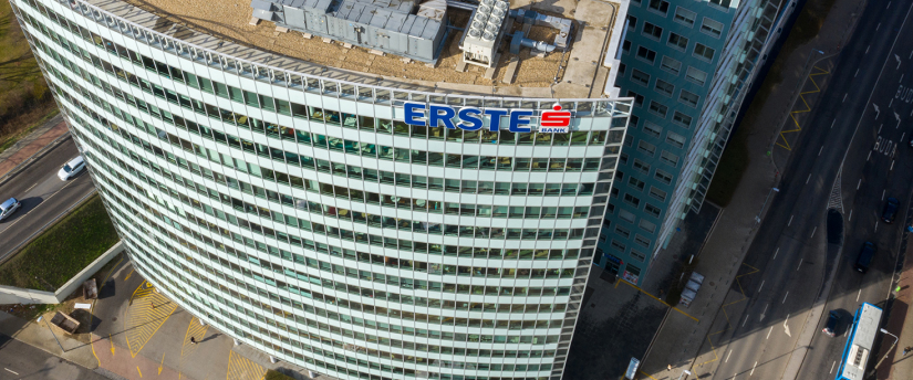 Tall building with large "Erste Group" sign
