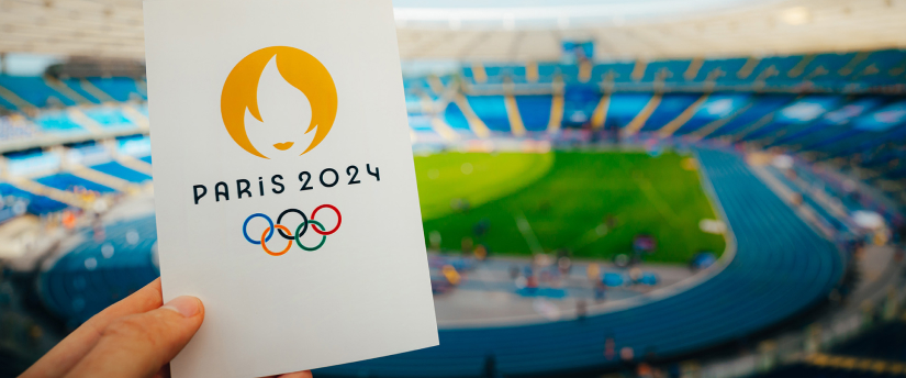 Logo for the Paris Olympics 2020 featuring Eiffel Tower and Olympic rings.